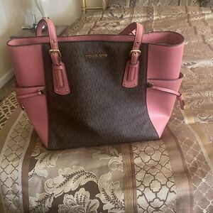 Michael Kors large logo and pink bag